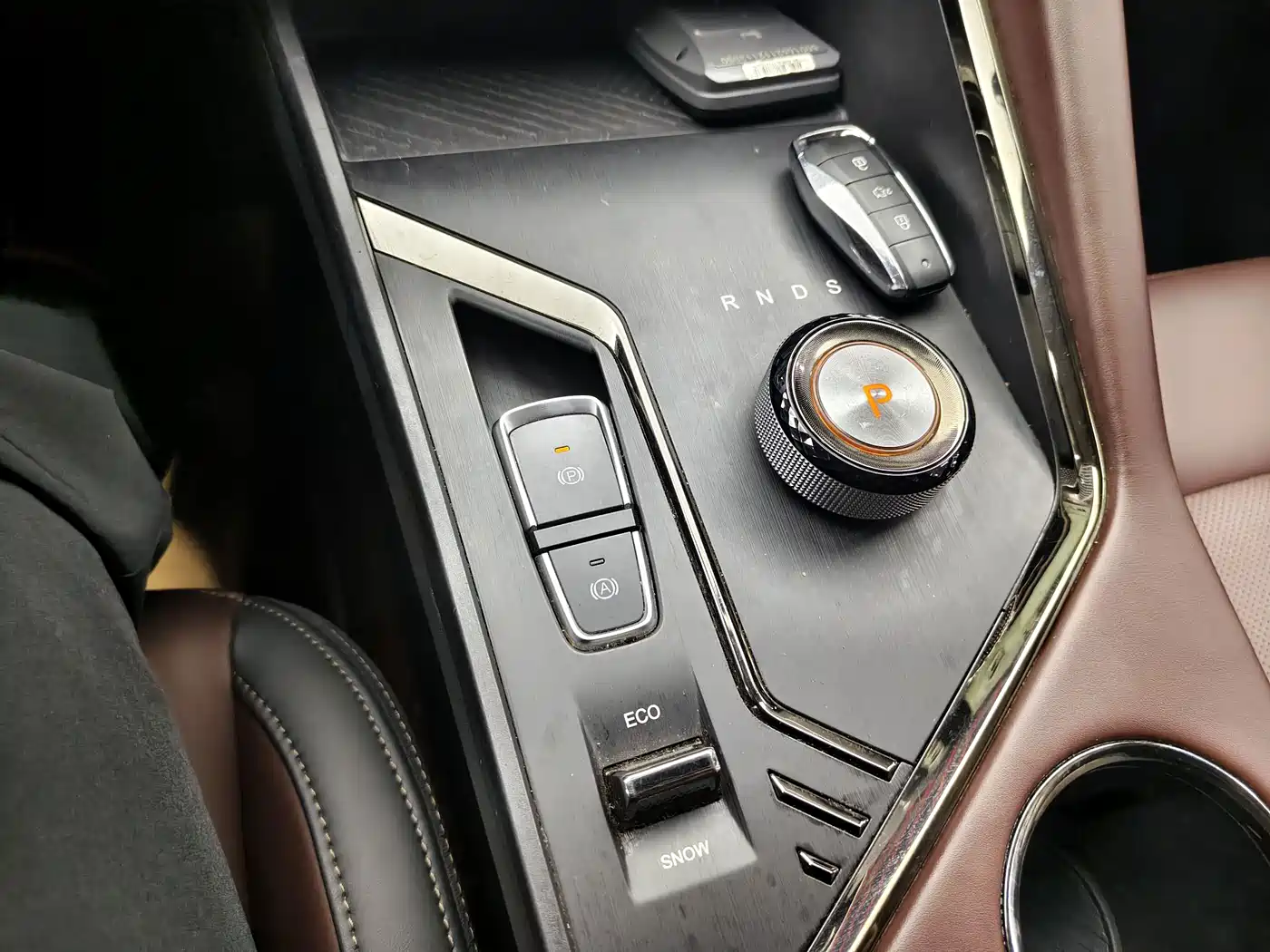 Sehol X8 PLUS 2022 2023 1.5TGDI DCT Smart Enjoyment Edition (7-seater)