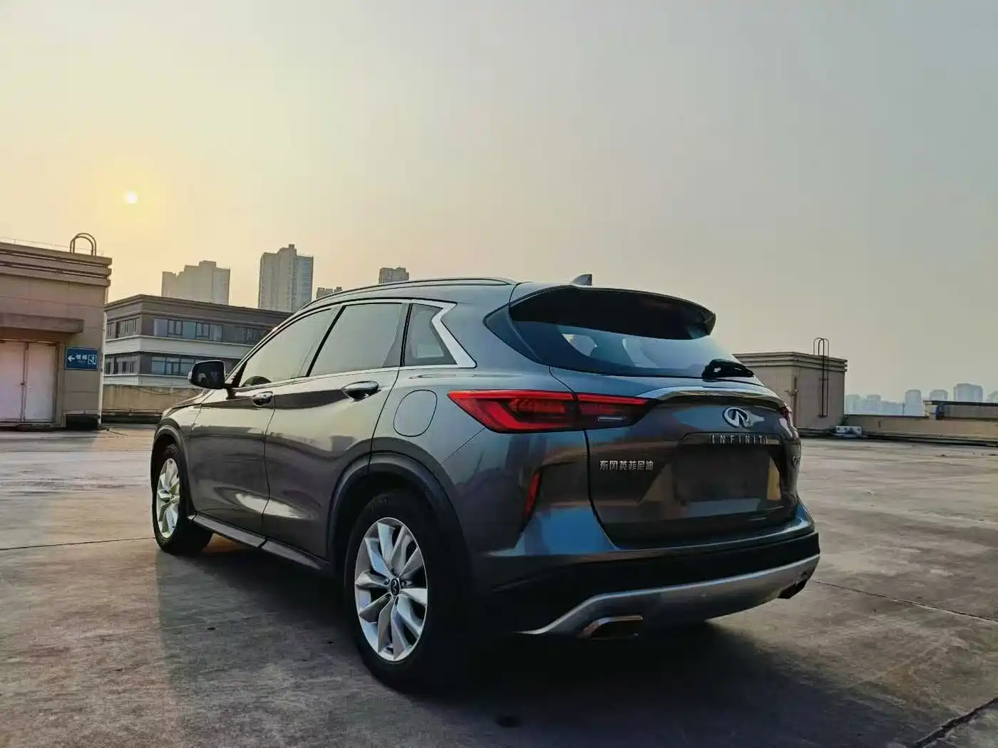 Infiniti QX50 2019 2018 2.0T 2WD Fashion Edition