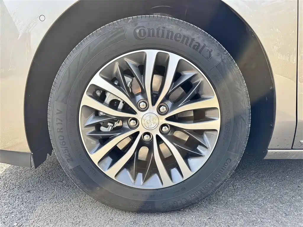 Buick GL8 2023 ES Landmaster Exclusive фото 10