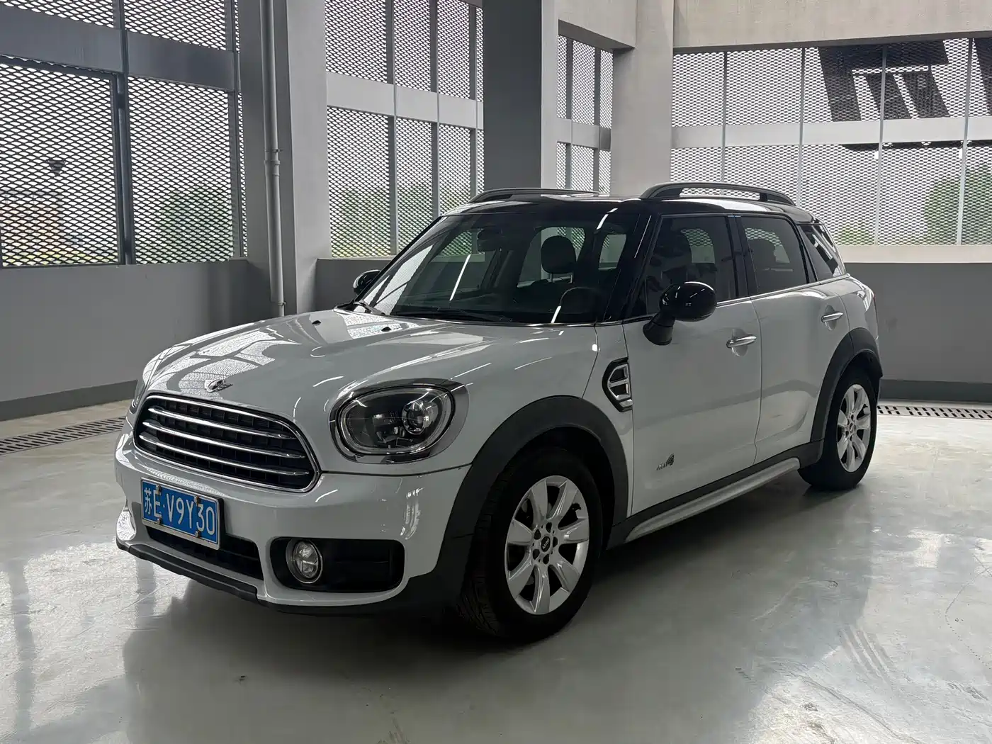 Фото 1 - MINI COUNTRYMAN