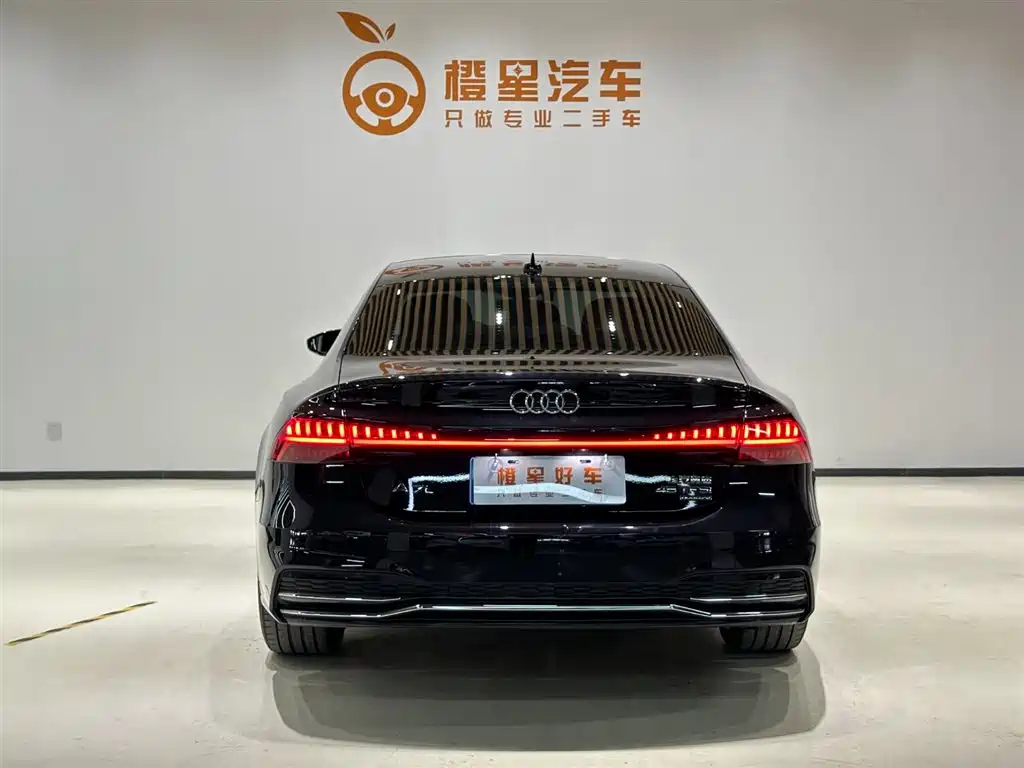 AUDI A7L