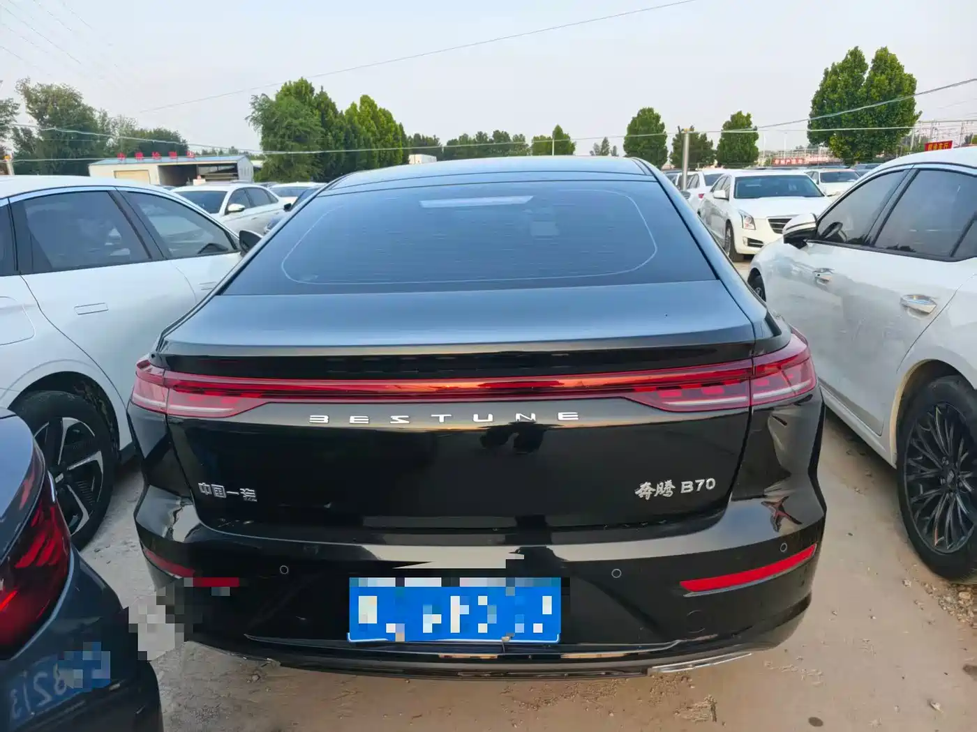 Фото 7 - Besturn B70