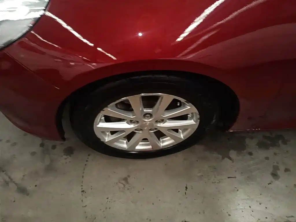 Chevrolet Malibu 2013 2.0L Automatic Luxury Edition фото 23