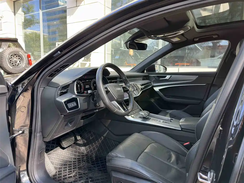 Audi A6L 2021 45 TFSI Exclusive Elegance фото 7