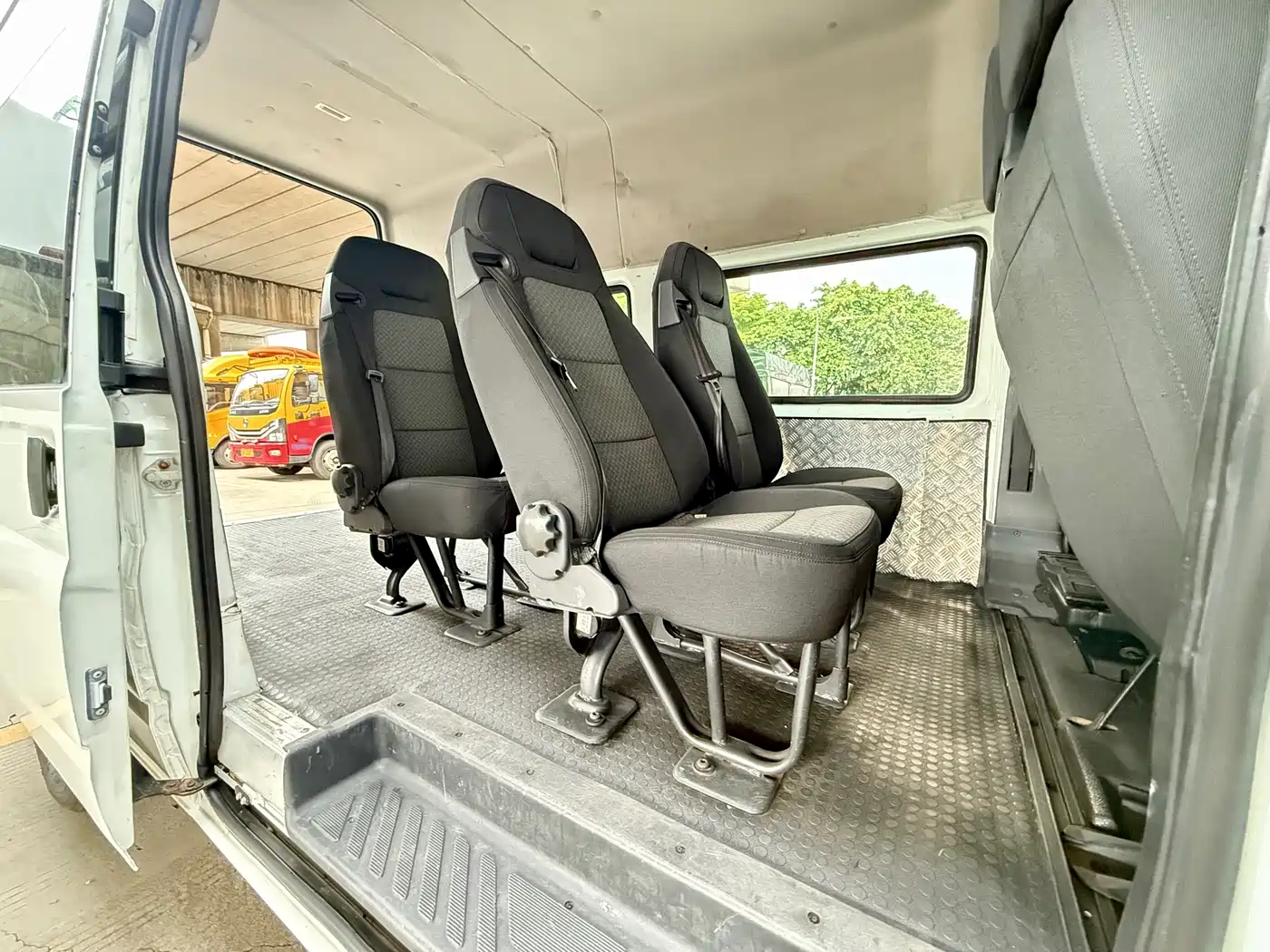Ford New Generation Transit 2019 2016 Model 2.2T Long Wheelbase 6-Seater High-Roof Multi-Purpose Vehicle