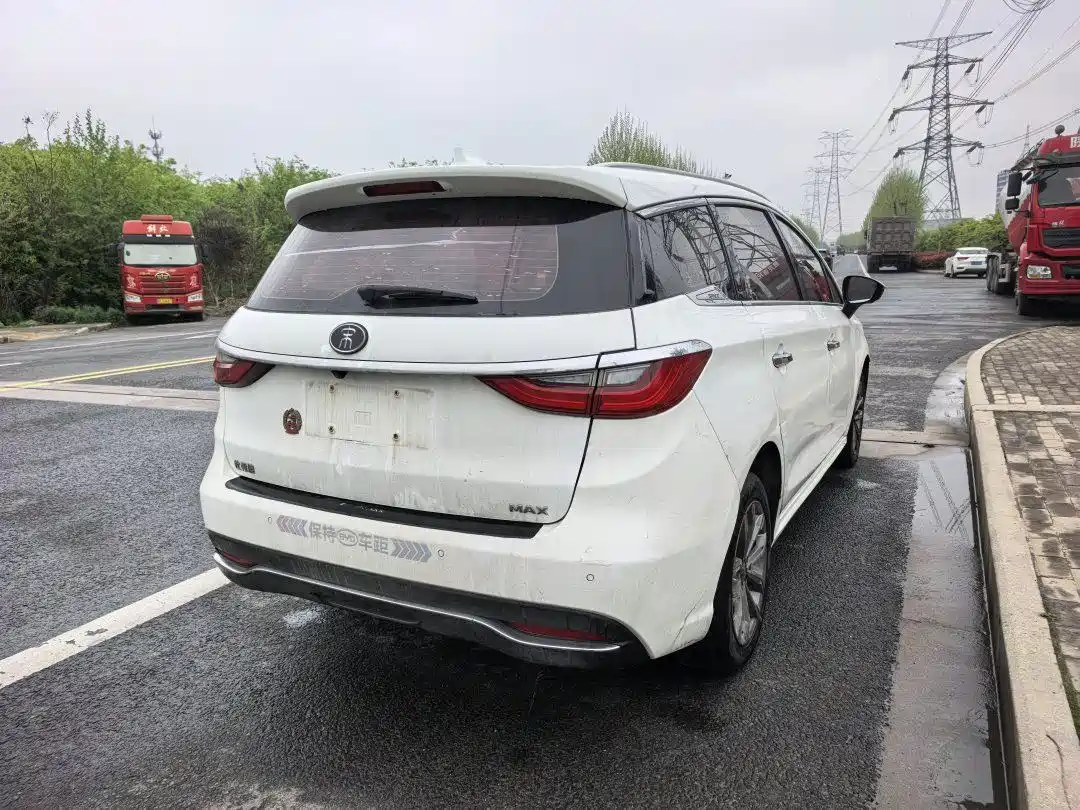 BYD Song MAX 2020 2019 1.5T Auto Smart Connect Brilliant 6-seater China VI