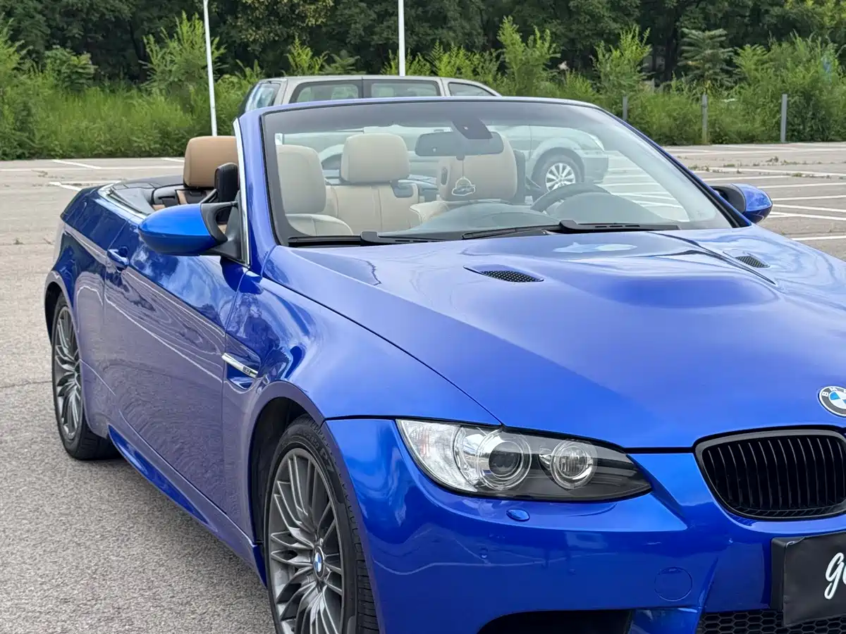 BMW M3 2013 2013 M3 Convertible Coupe Matte Limited Edition