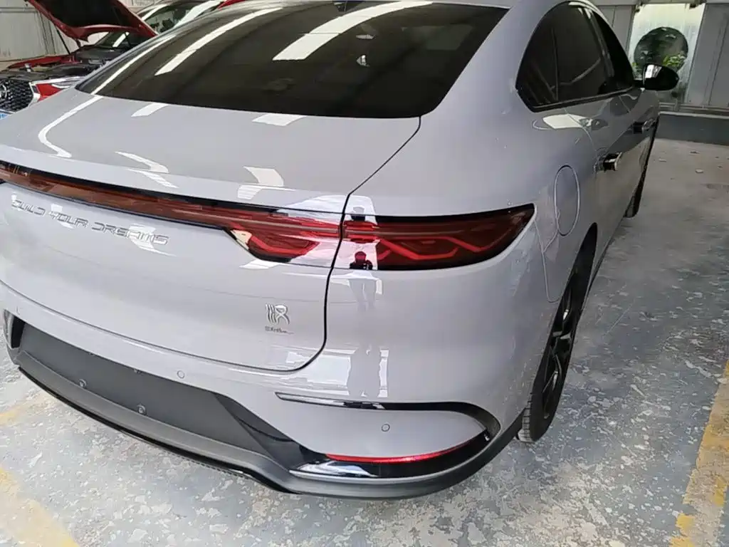 BYD Han 2026 2025 DM-i Smart Drive Edition 125KM Premium