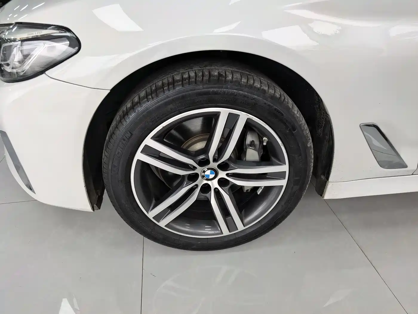 BMW 5 Series 2022 Model Second Facelift 530Li Leading Luxury Package фото 6