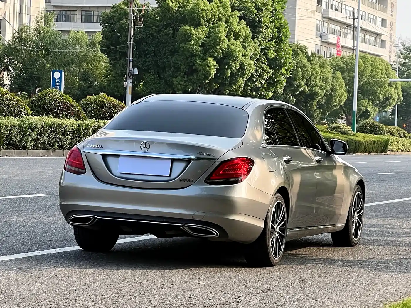 Mercedes-Benz C-Class 2019 C 260 L 4MATIC фото 3