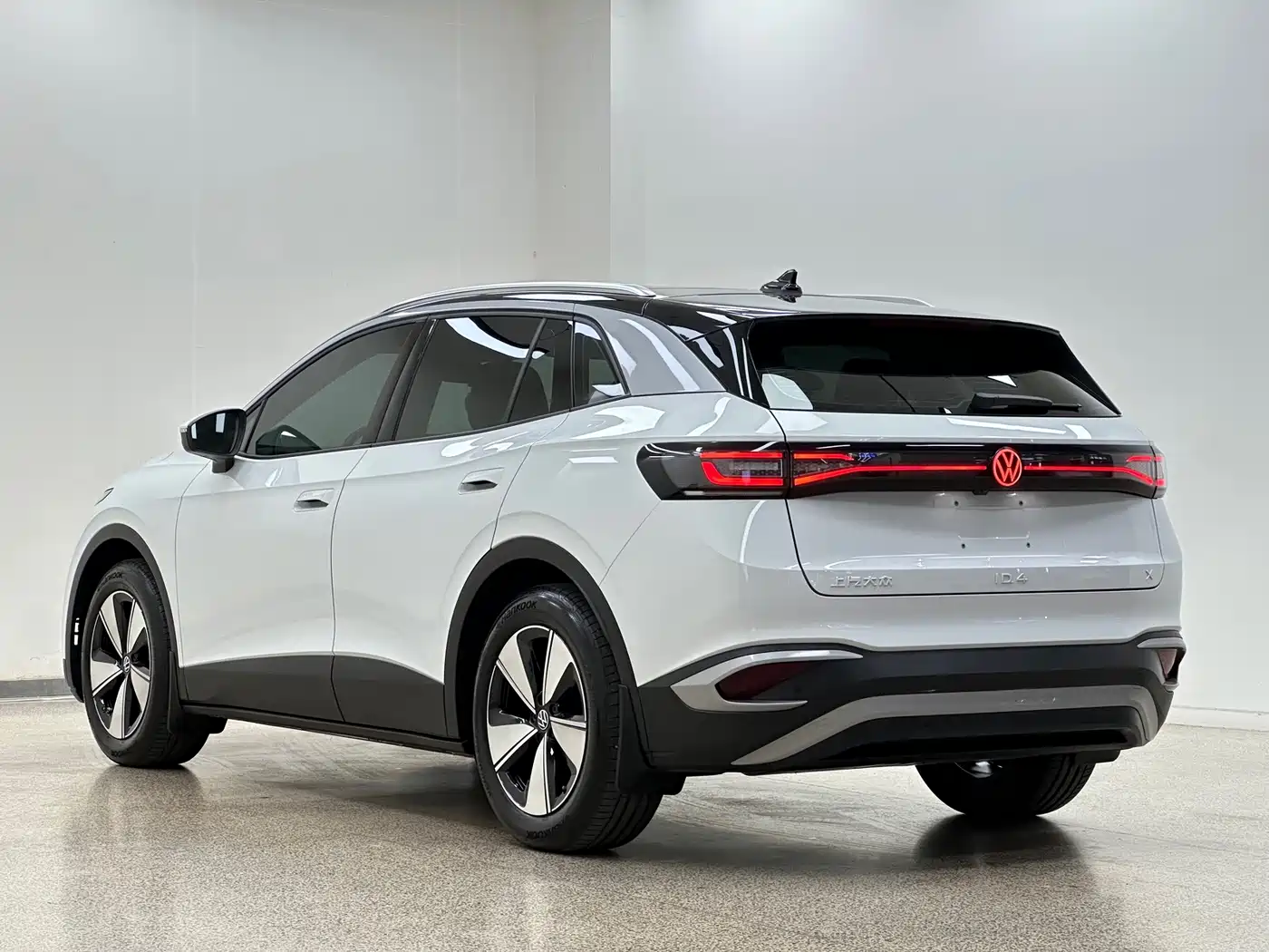 2025 Volkswagen ID.4 X