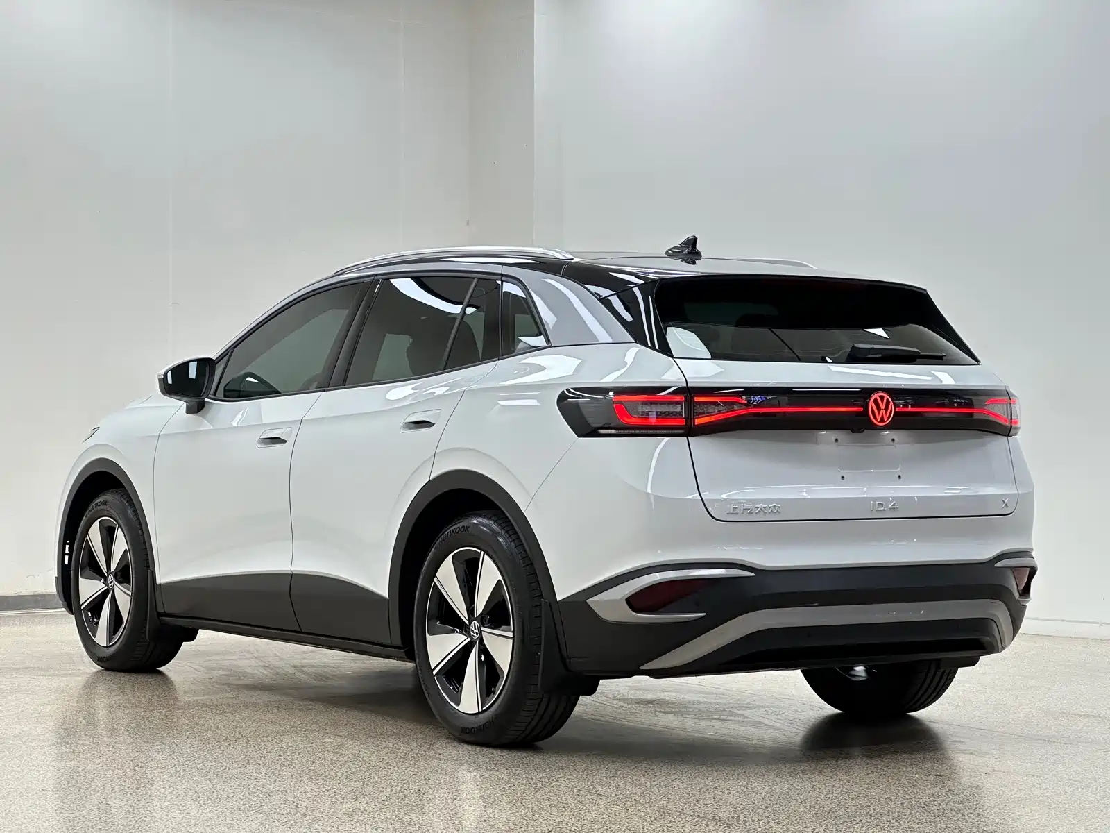 Фото 5 - Volkswagen ID.4 X