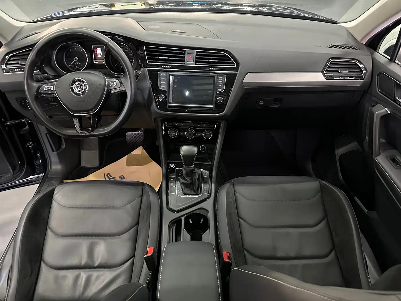 Volkswagen Tiguan L 2017 330TSI Automatic 2WD Luxury Edition фото 5