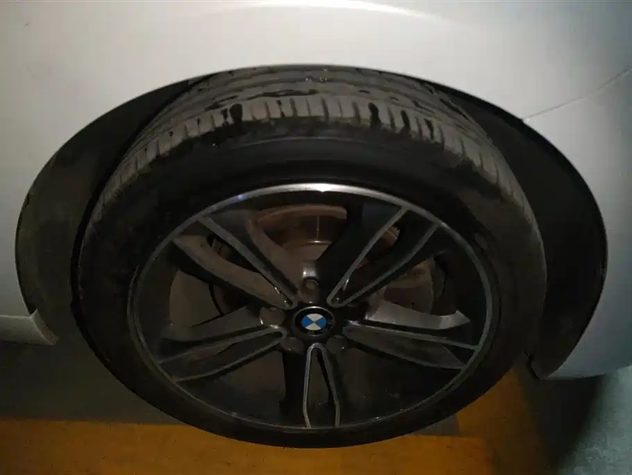 BMW 1 Series 2018 Facelift 118i Sport фото 6
