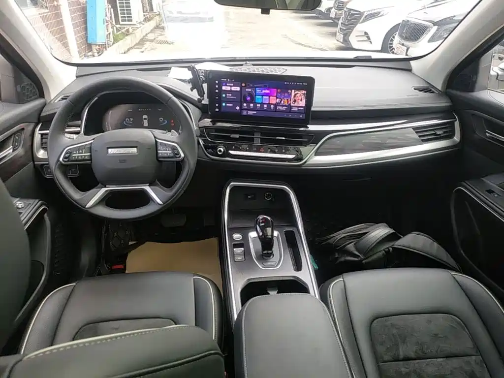 Фото 10 - Haval H6