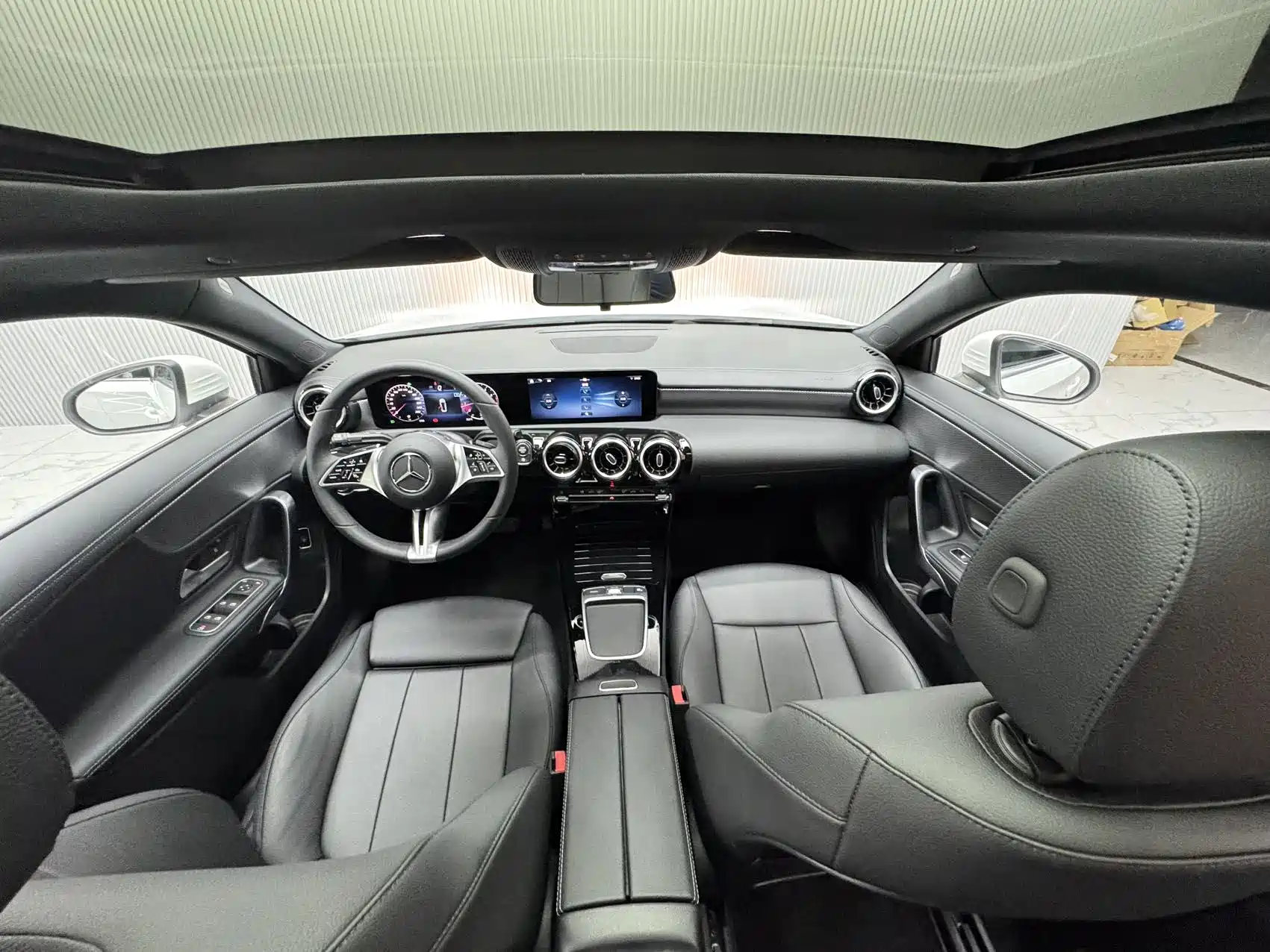 صورة 18 - Mercedes-Benz A-Class