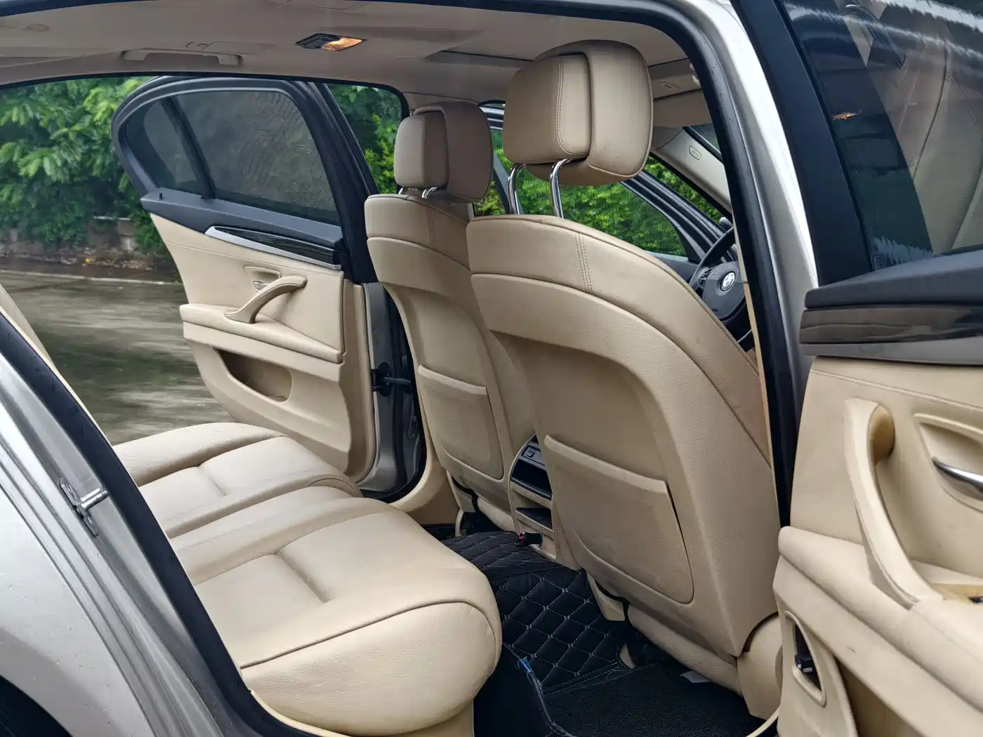 BMW 5 Series 2013 525Li Luxury фото 10