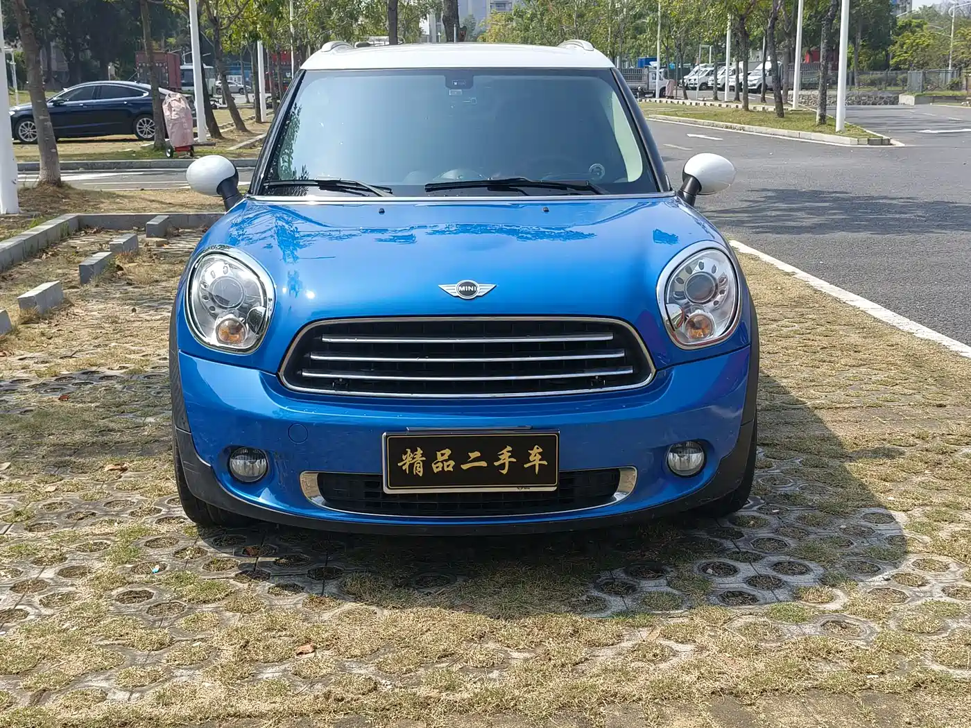 Фото 2 - MINI COUNTRYMAN