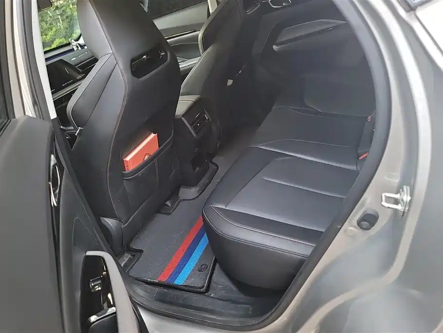 CHANGAN CHANGAN AUCHAN Z6