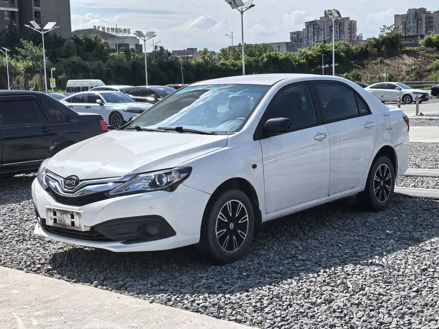 2021 BYD F3