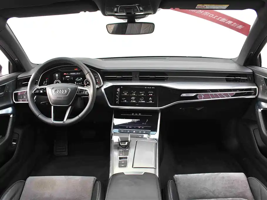 Audi A6L 2021 40 TFSI Luxury Sport фото 6