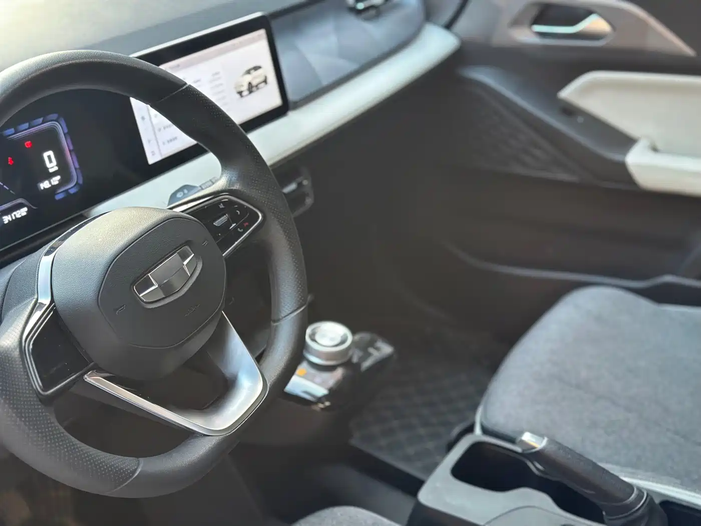 Geely Geometry E Firefly 2024 2024 Model 301km Light Flow
