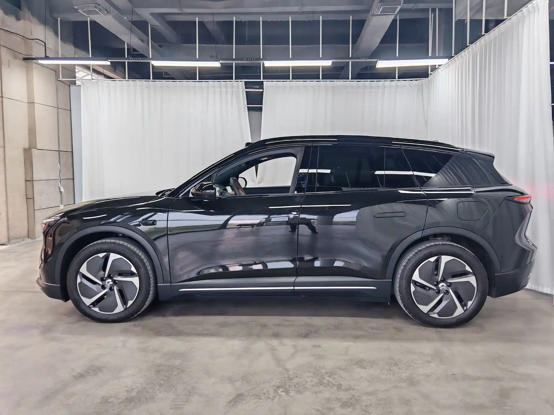 Фото 7 - NIO ES6