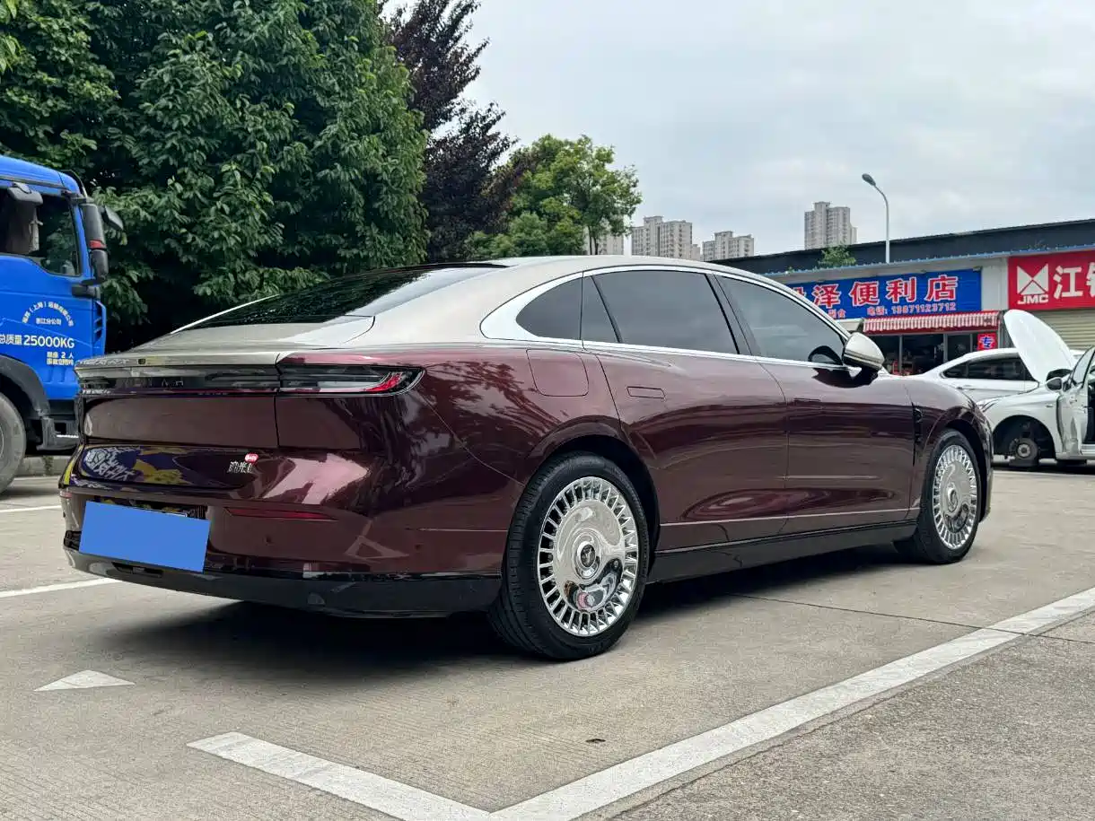 Voyah Auto VOYAH Zhuiguang L 2025 Mid-configuration Model фото 5