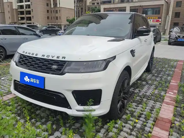 Land Rover Range Rover Sport 2020 3.0 L6 HST
