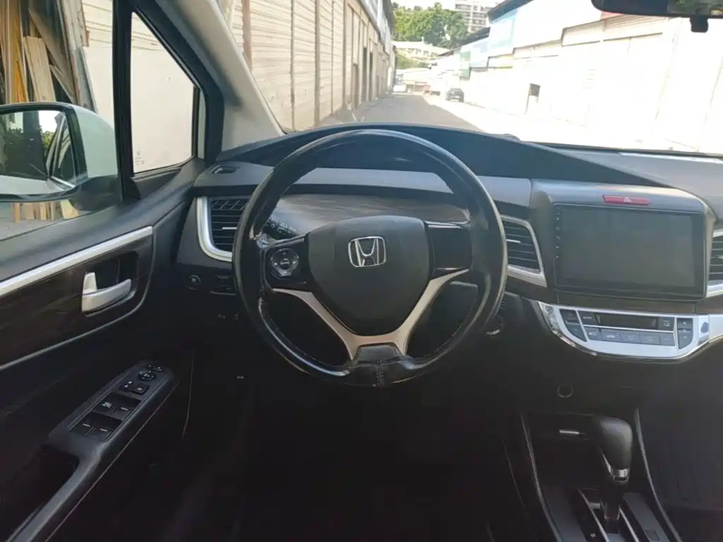 Honda Jade 2019 2017 1.8L Automatic Comfort Edition 5-seater