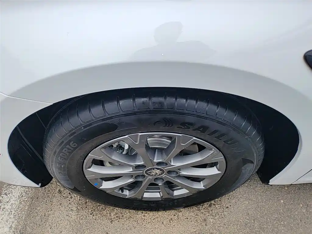 BYD Qin L 2025 DM-i Smart Drive Edition 80KM Leading фото 23