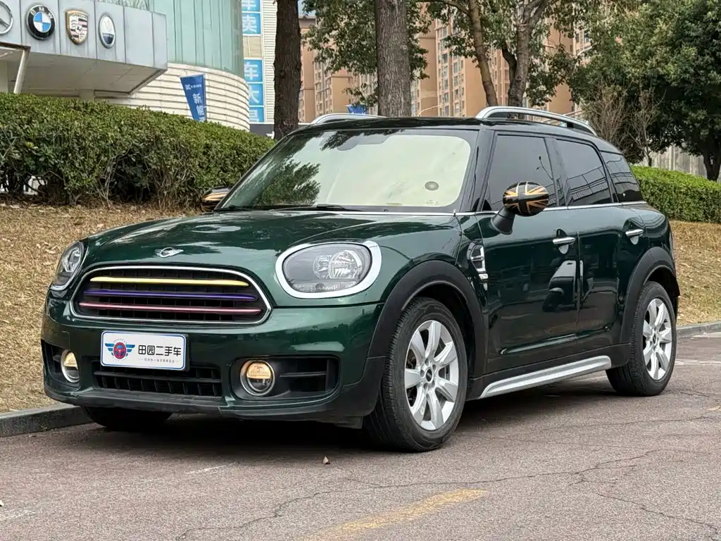 Photo 1 - MINI COUNTRYMAN