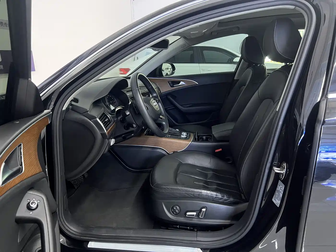 Audi A6L 2018 30th Anniversary 30 FSI Style фото 5
