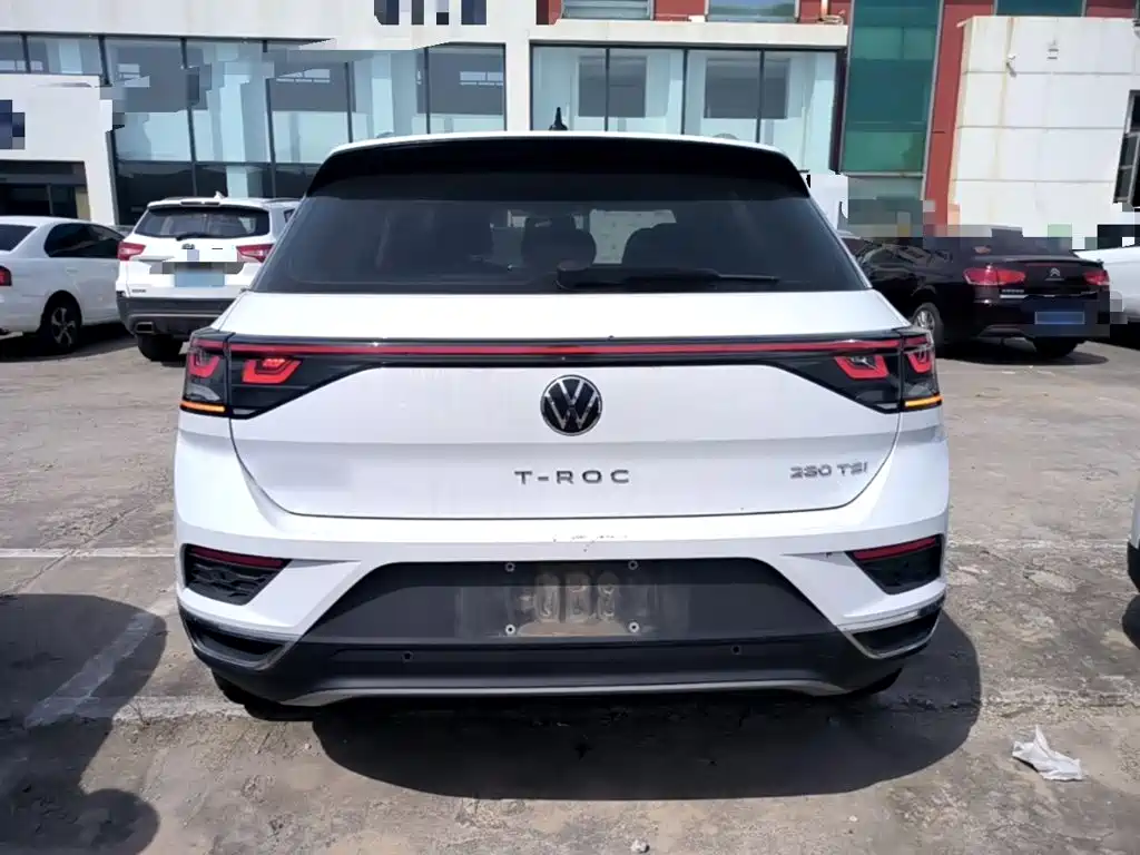 Volkswagen T-Roc, миниатюра 6
