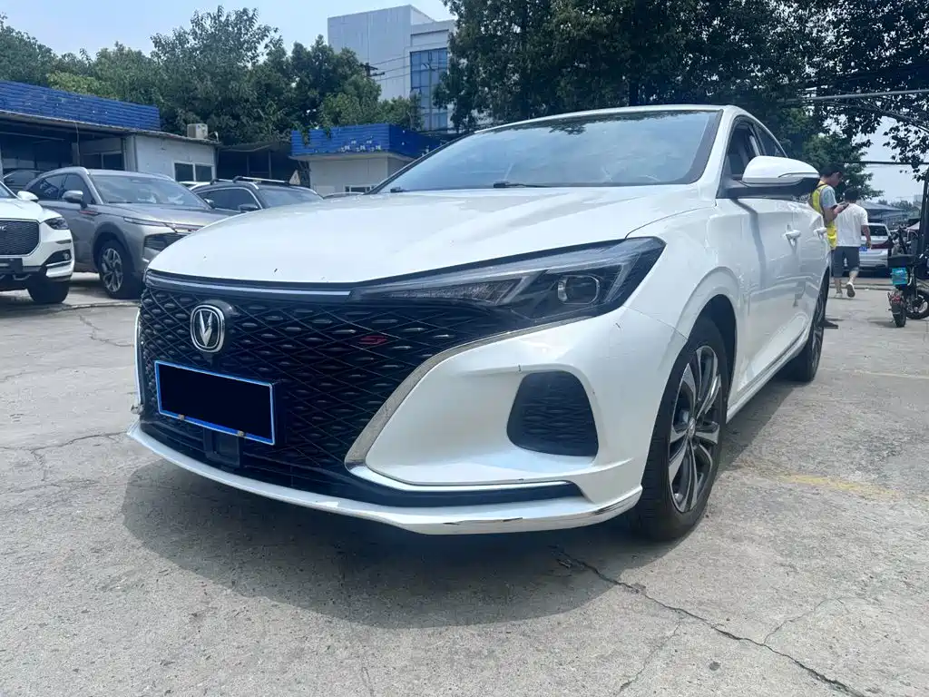 Changan Eado 2020 PLUS Blue Whale NE 1.4T GDI DCT Flagship