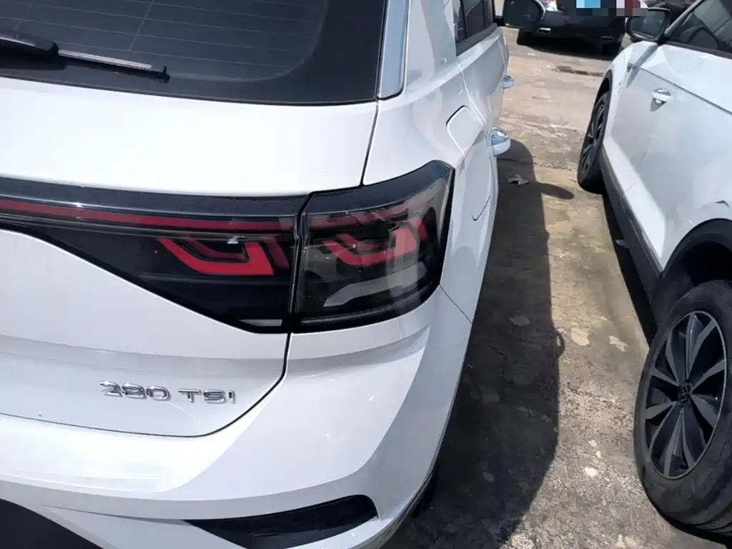 Volkswagen T-Roc, миниатюра 8