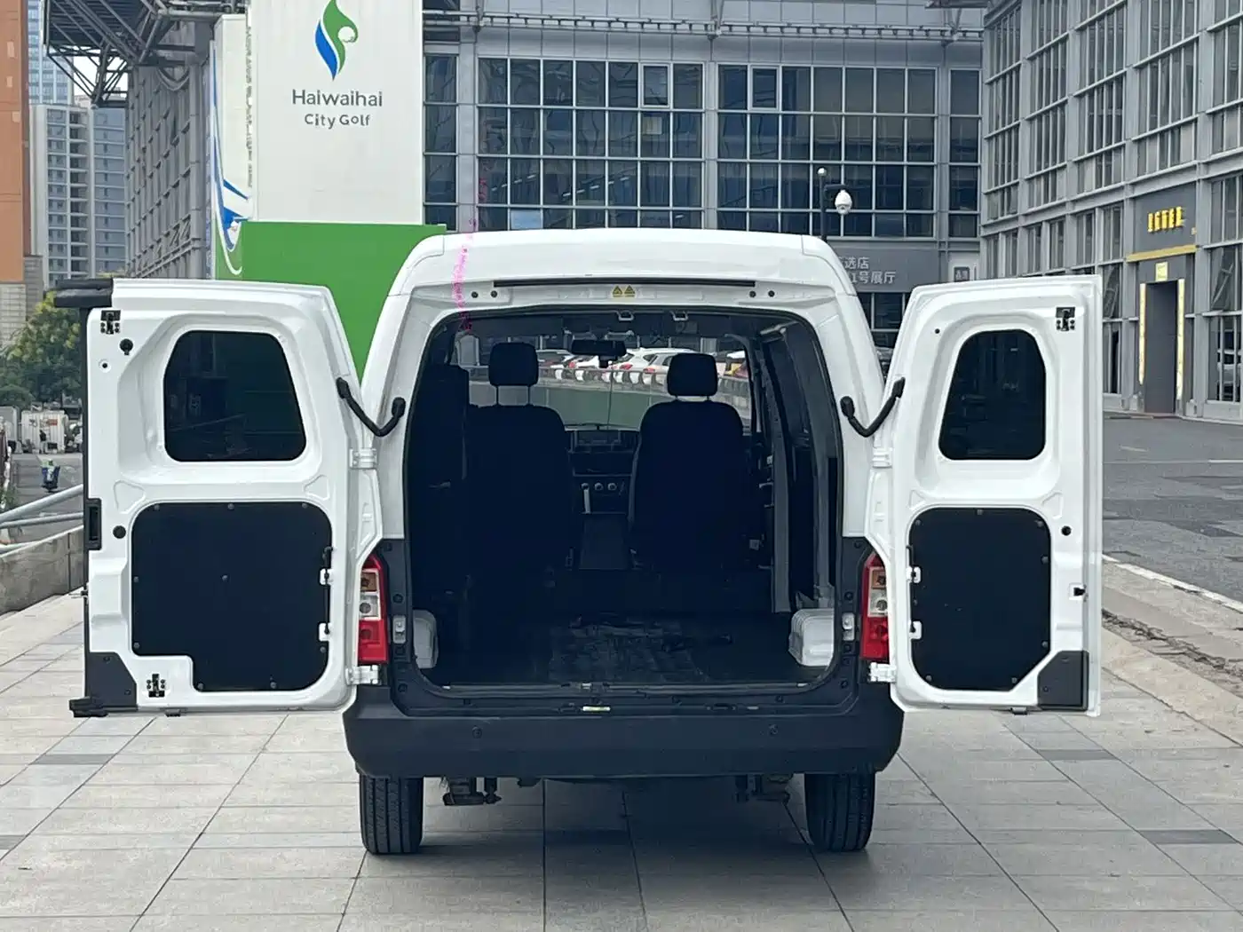 Karry Jiangtun E7 2025 2025 Startup Edition 41.86kWh 6-seater