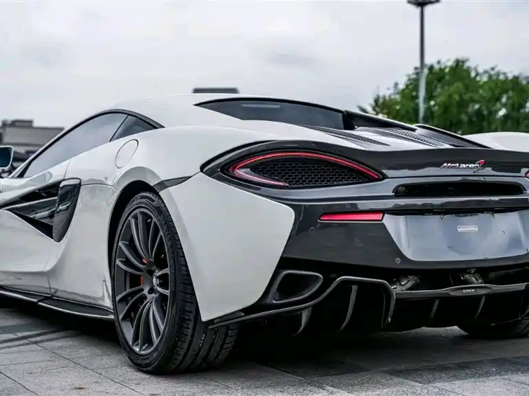 McLaren 570 2017 2015 570S 3.8T Coupe