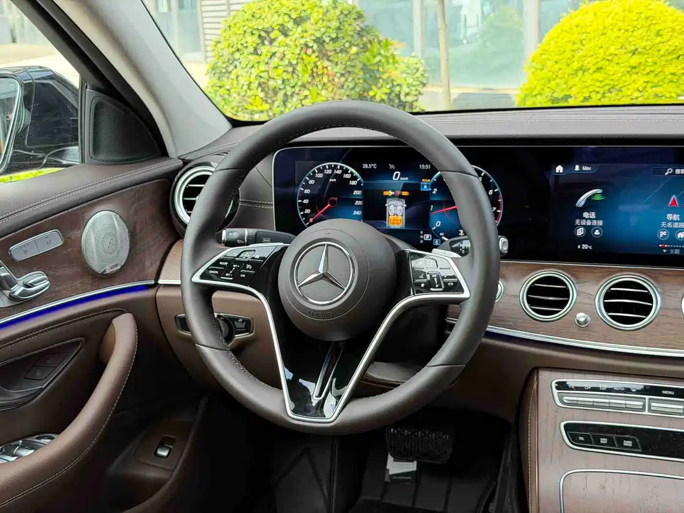 Mercedes-Benz E-Class 2023 E 300 L Luxury фото 9