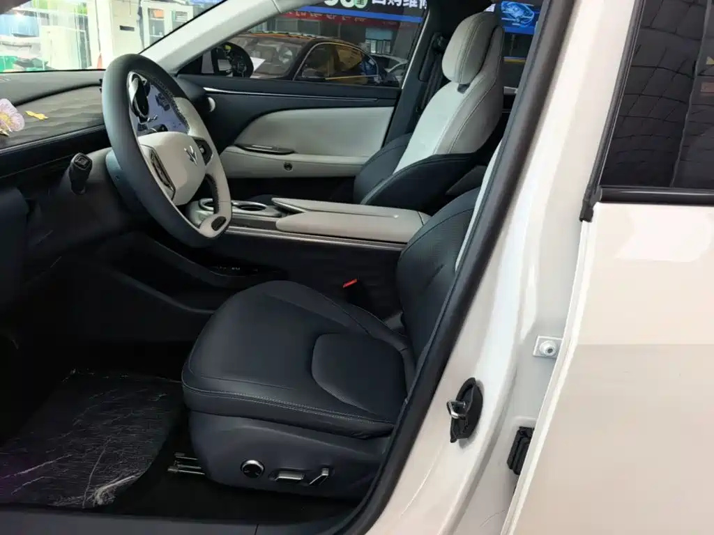 ARCFOX Alpha T5 2025 2025 Model 520 MAX