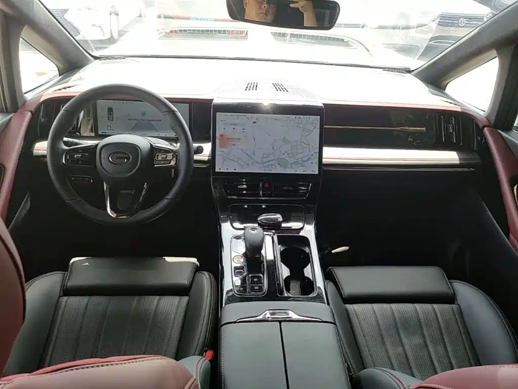 GAC Trumpchi Trumpchi M8 2025 Model Master Series Super Hybrid Edition фото 10