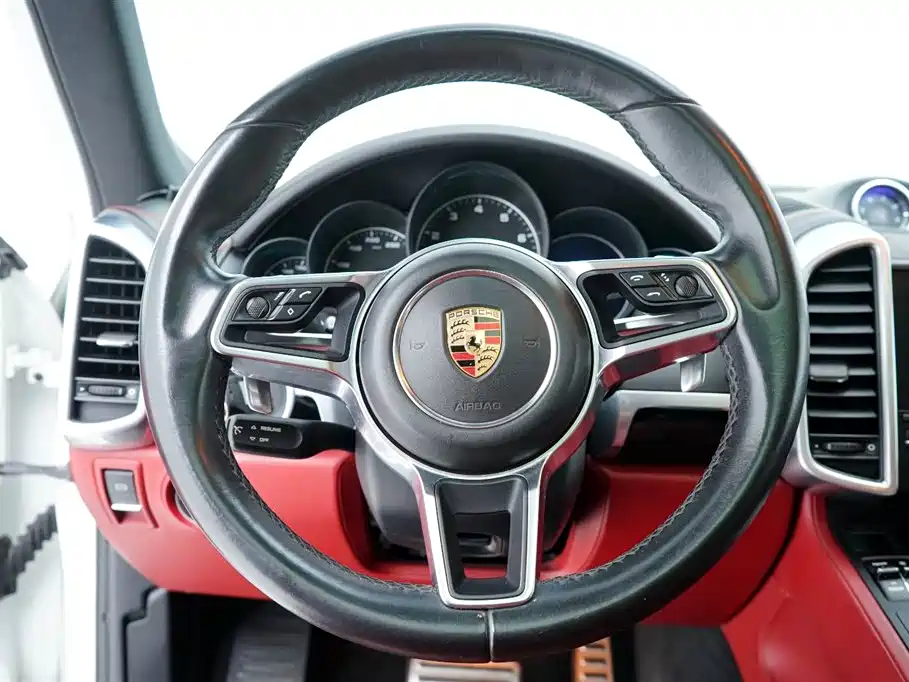 Porsche Cayenne 2016 Cayenne 3.0T фото 17