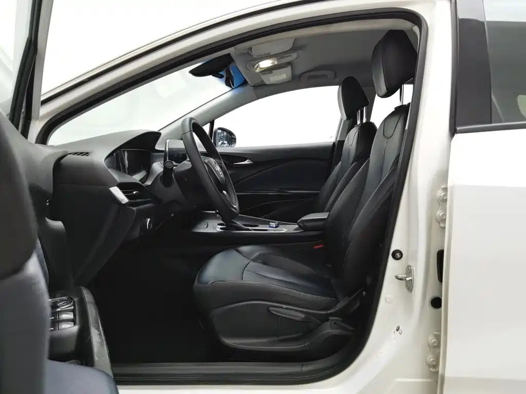 Buick Velite 6 2019 2019 Connected Fashion Edition