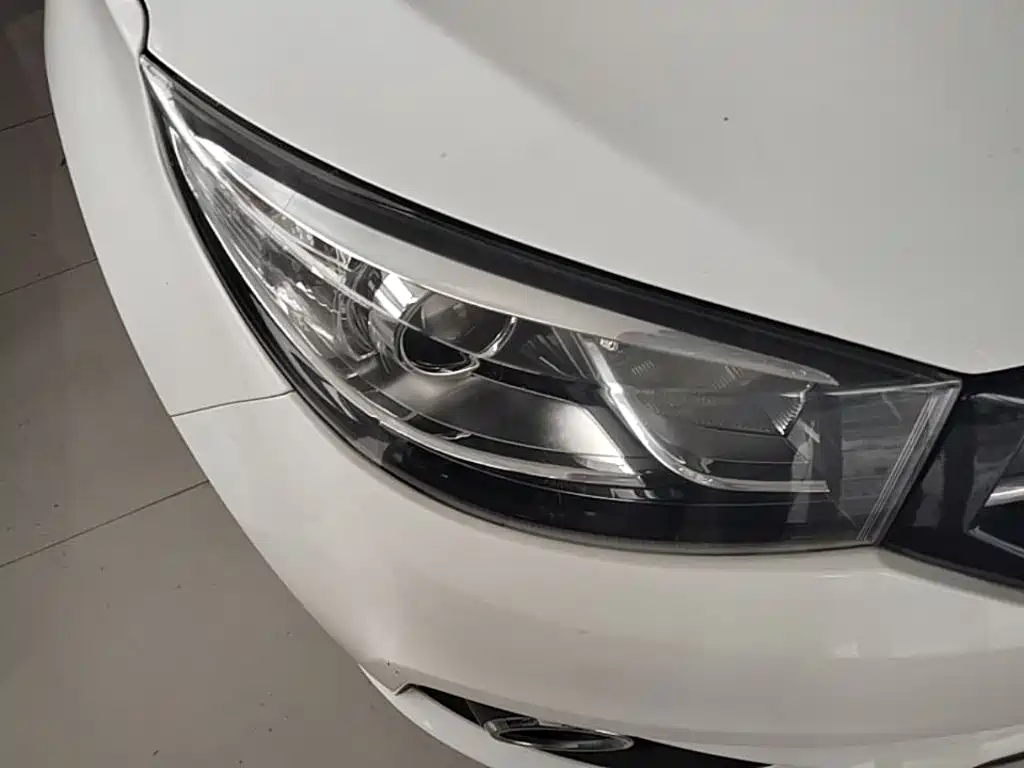 Chery Tiggo 3 2017 2016 1.6L CVT Smart Edition