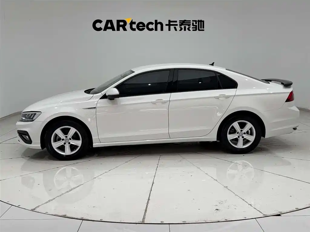 Volkswagen Lamando 2019 230TSI DSG Fashion Edition China VI фото 6