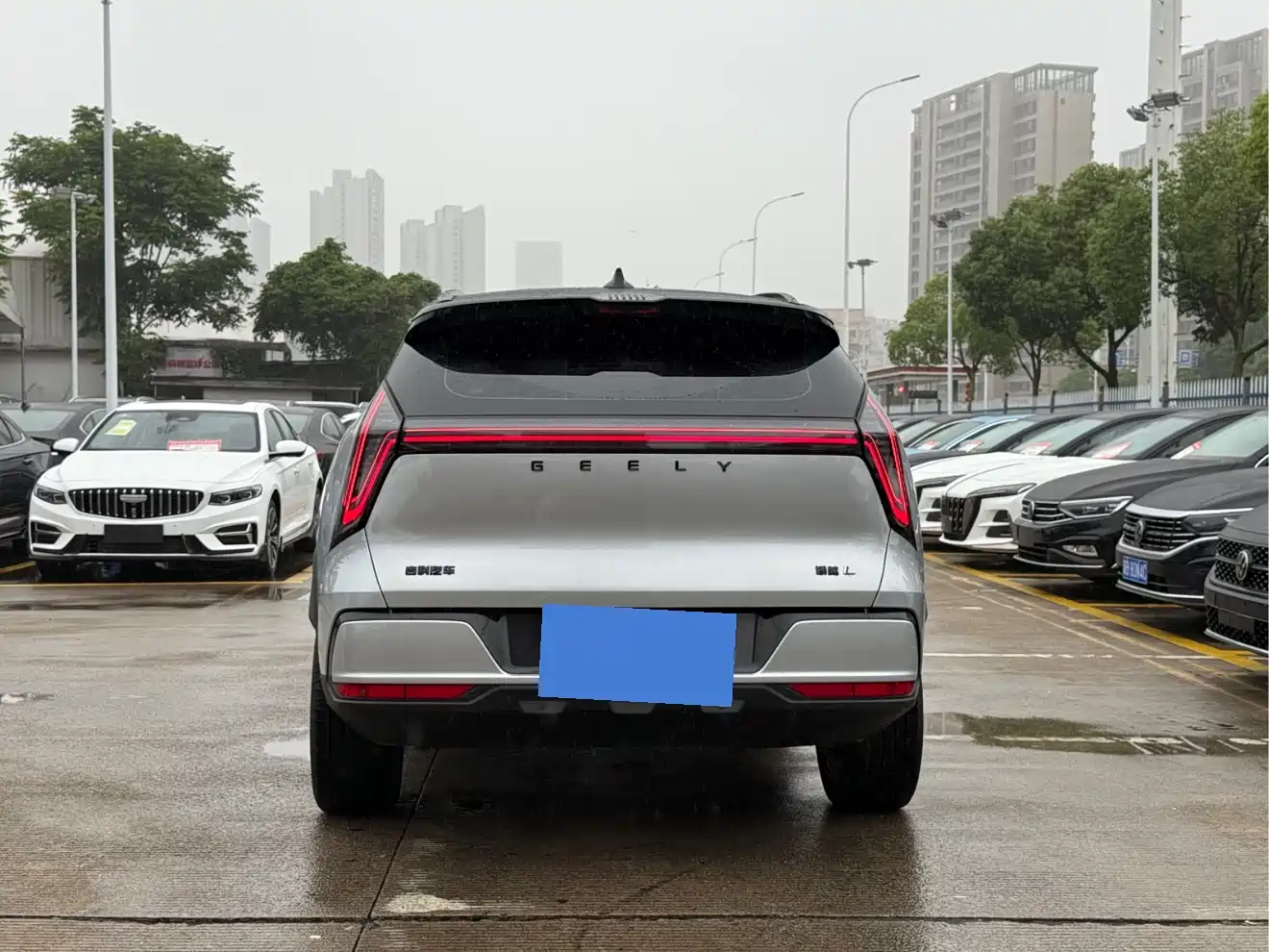 Geely Atlas L 2025 2025 4th Gen 1.5TD DCT Splendor