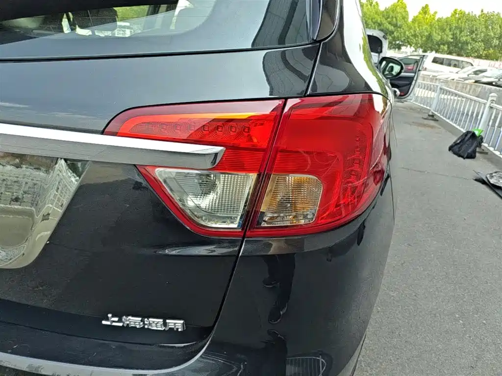 Buick Envision Plus 2014 28T 4WD Elite фото 8
