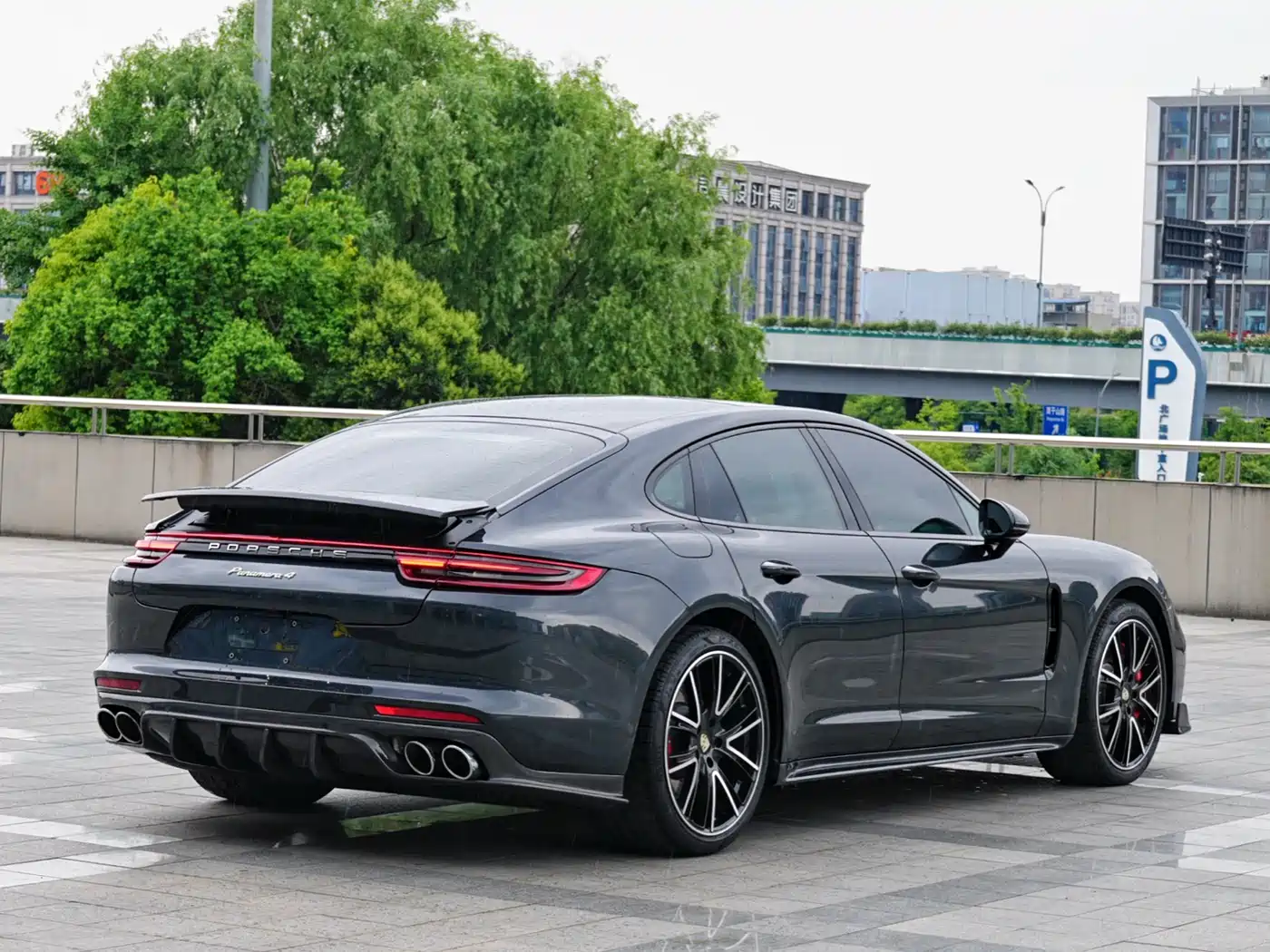 Porsche Panamera New Energy 2018 Panamera 4 E-Hybrid 2.9T фото 3
