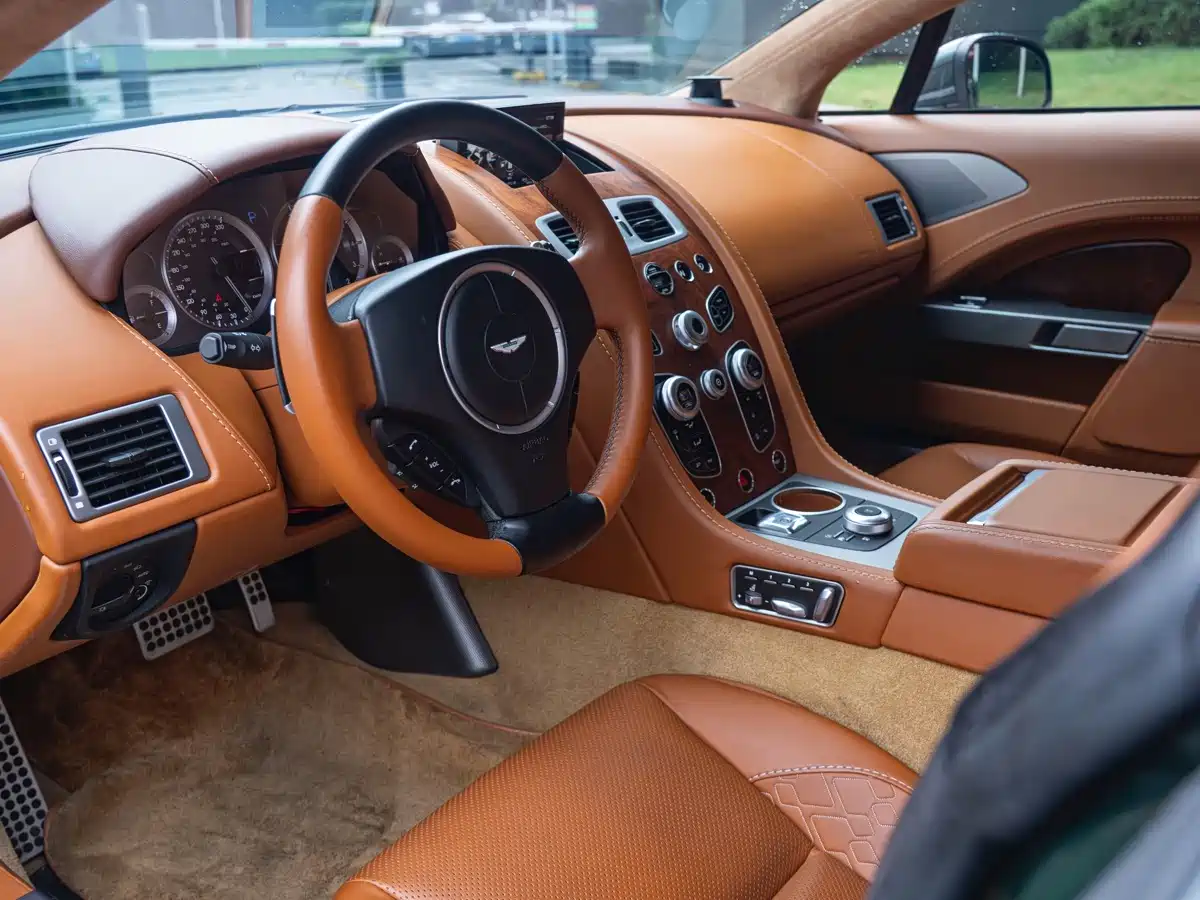 Aston Martin Rapide 2018 2017 6.0L S