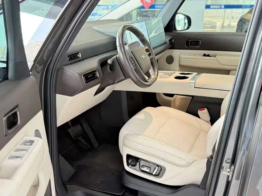 Li Auto MEGA 2024 2024 Ultra